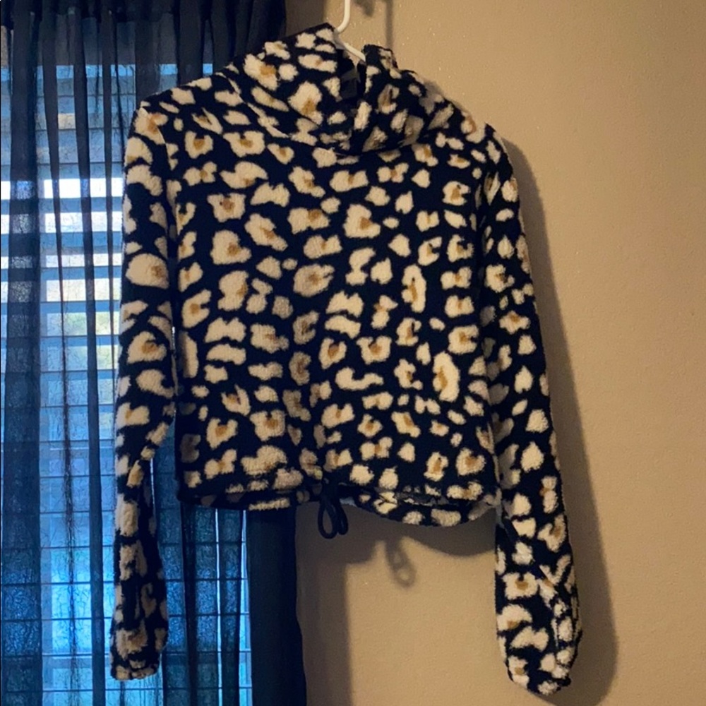 Cheetah Sherpa pull over
